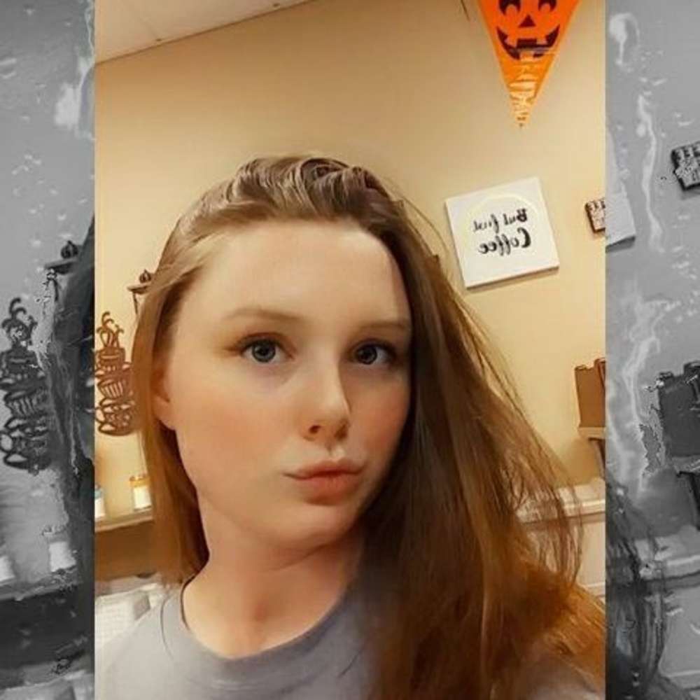 Meet your Posher, Rebekah